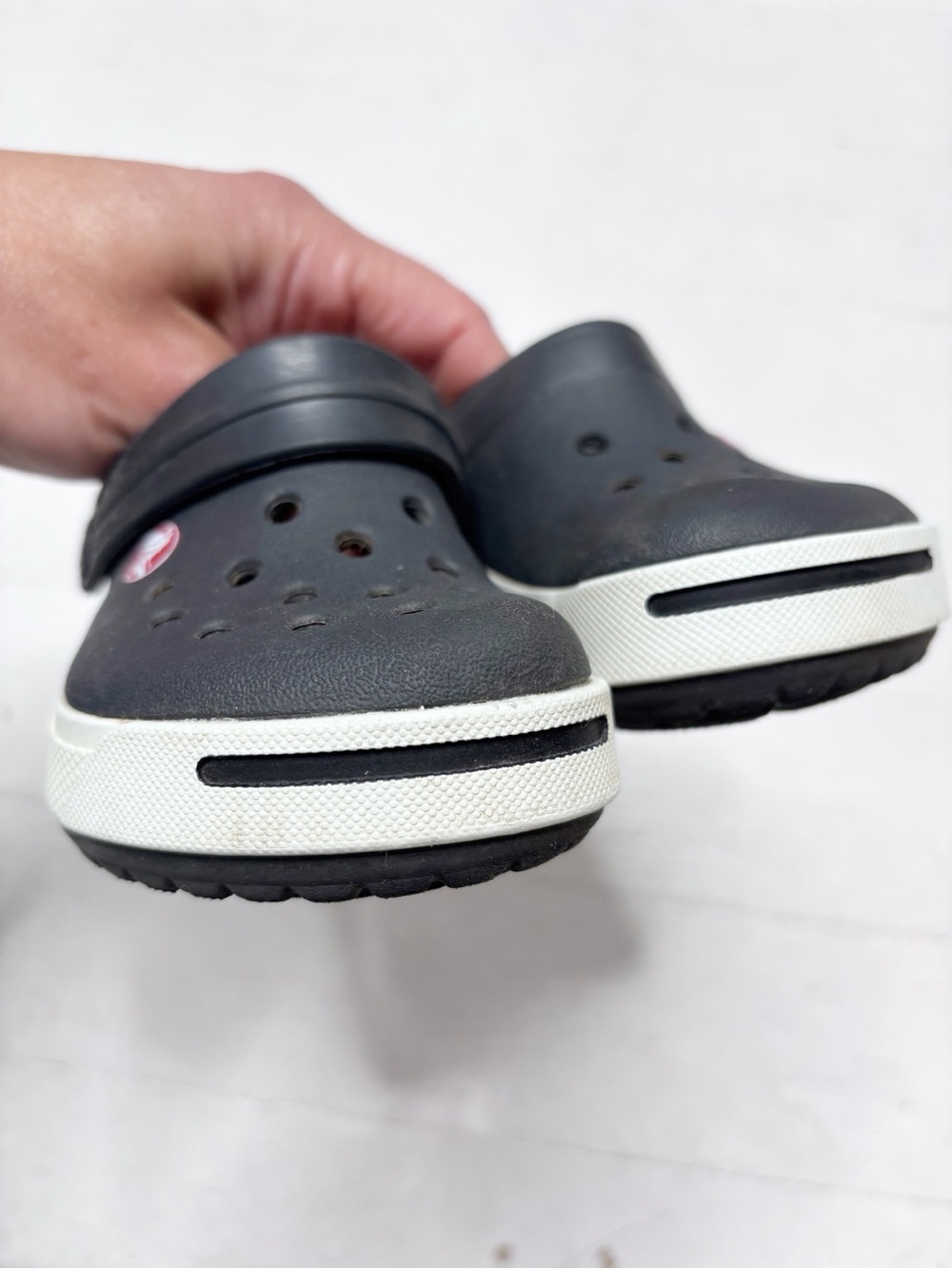Crocs Crocband Navy White Clogs Waterproof Slip On Size 6-7 Toddler - Picture 3 of 10